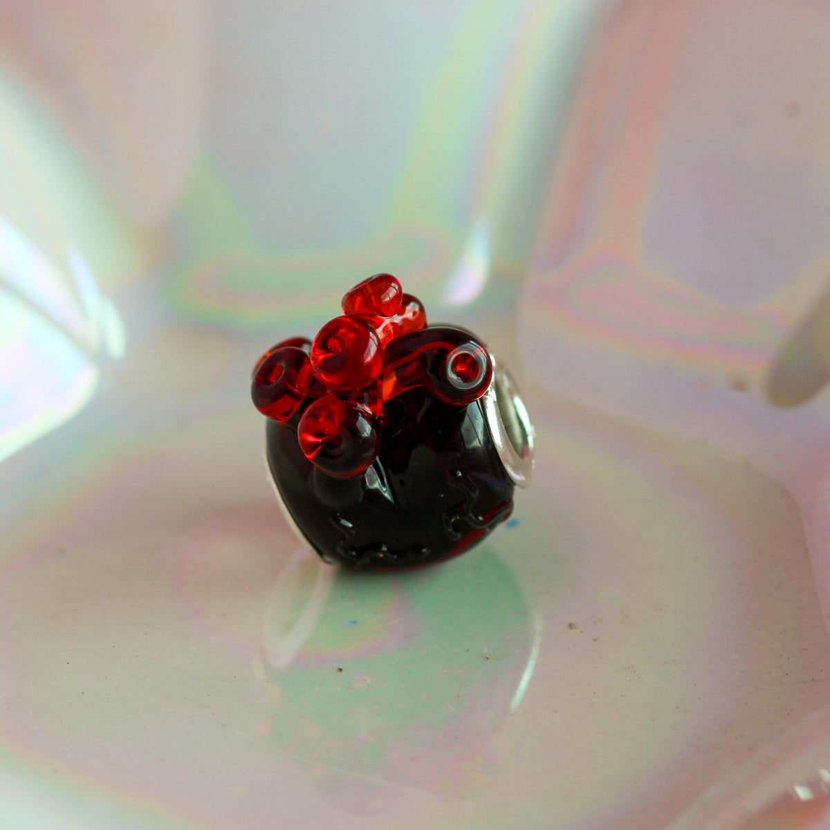 Charm pulsera corazón anatómico gótico