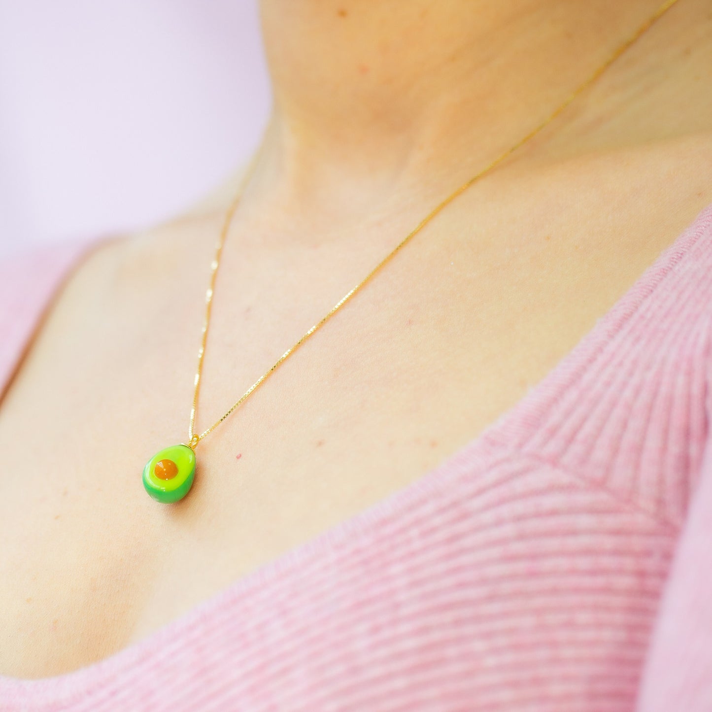 Collar de aguacate