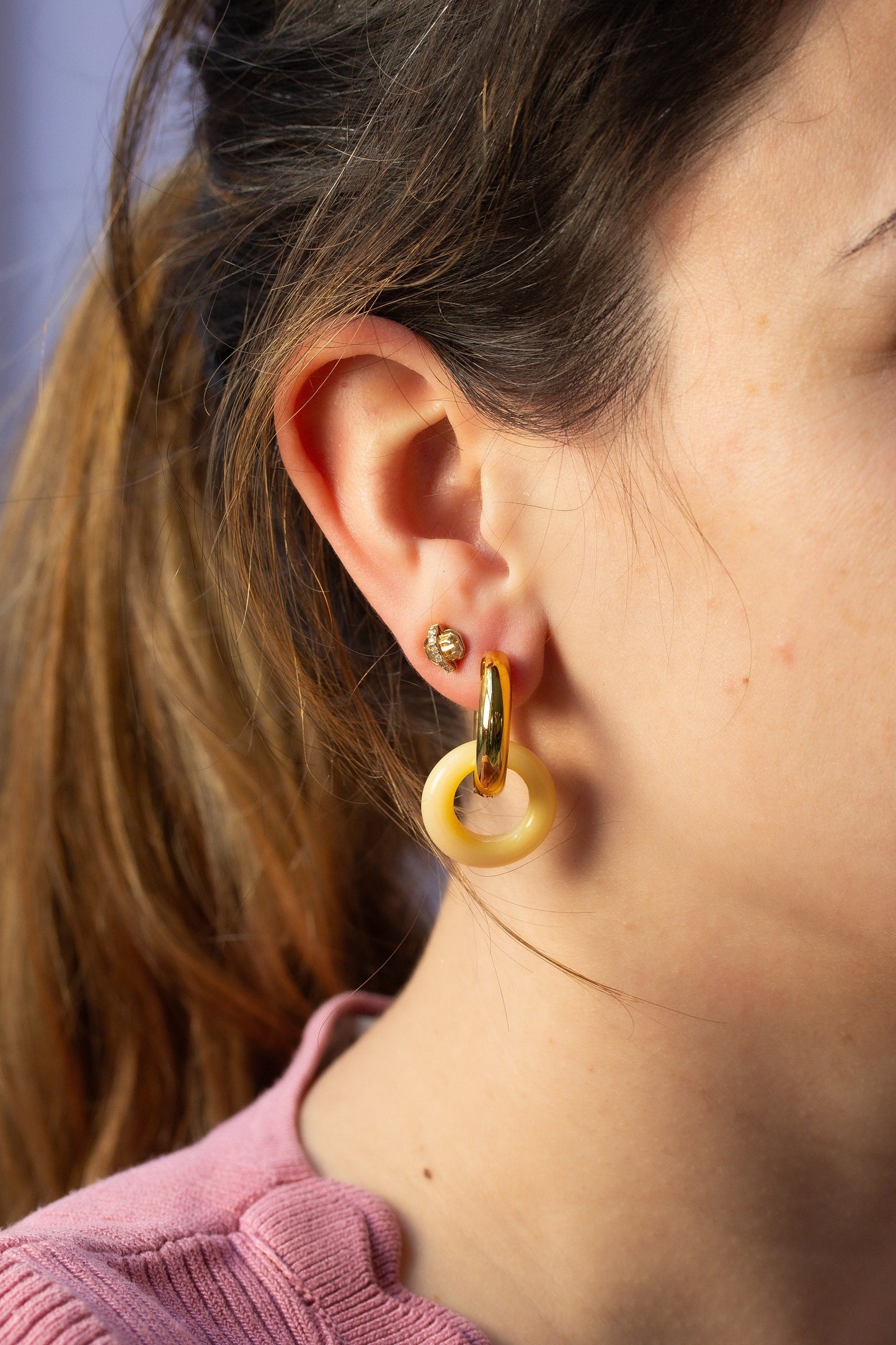 Pendientes aro amarillo pastel