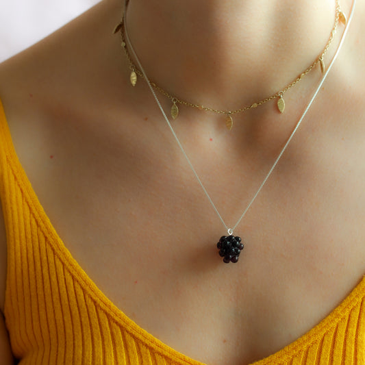 Collar mora
