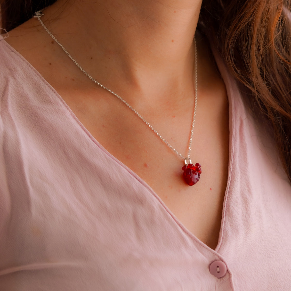 Charm colgante corazón anatómico