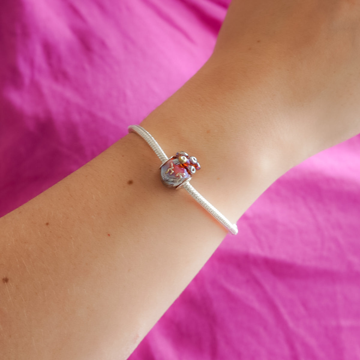 Charm pulsera corazón hojalata