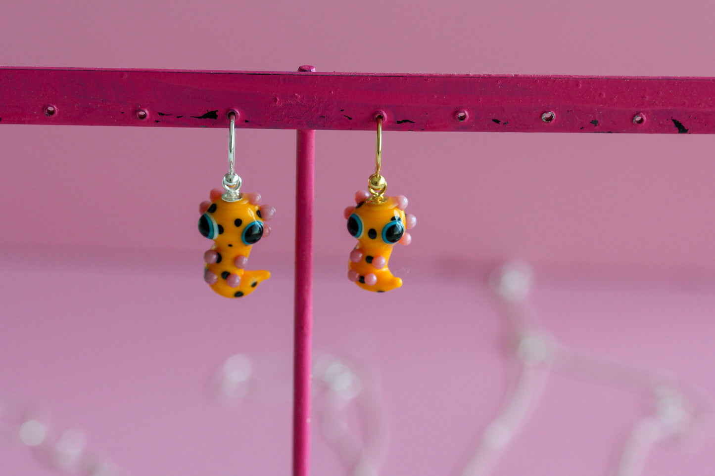 Pendientes ajolote manchas