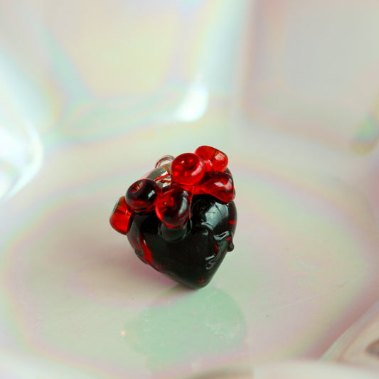 Charm colgante corazón anatomico gótico