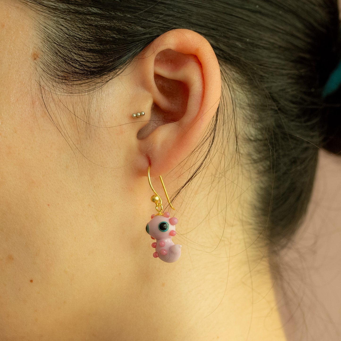 Pendientes ajolote rosa