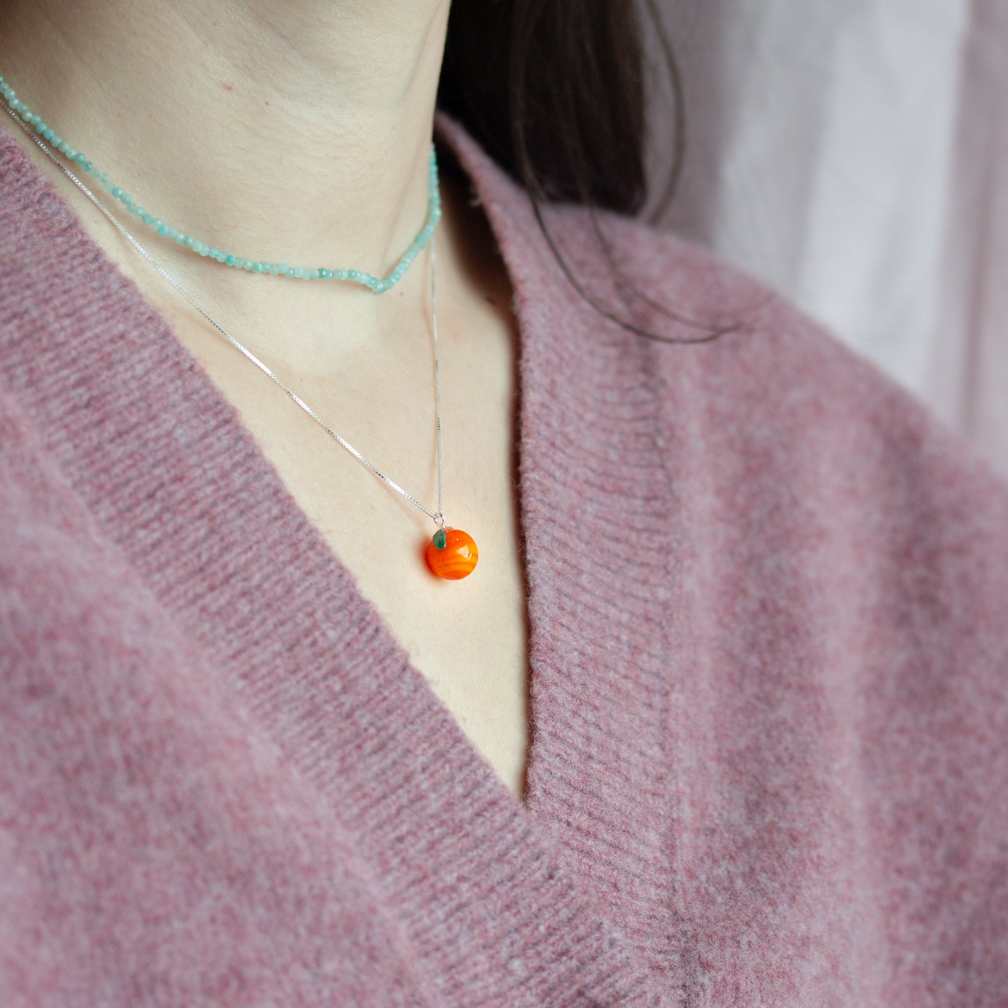 Collar naranja