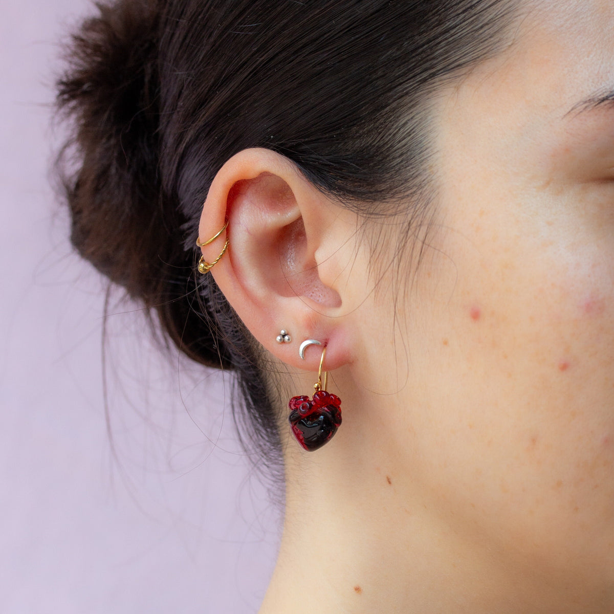 Pendientes de corazón anatómico gótico